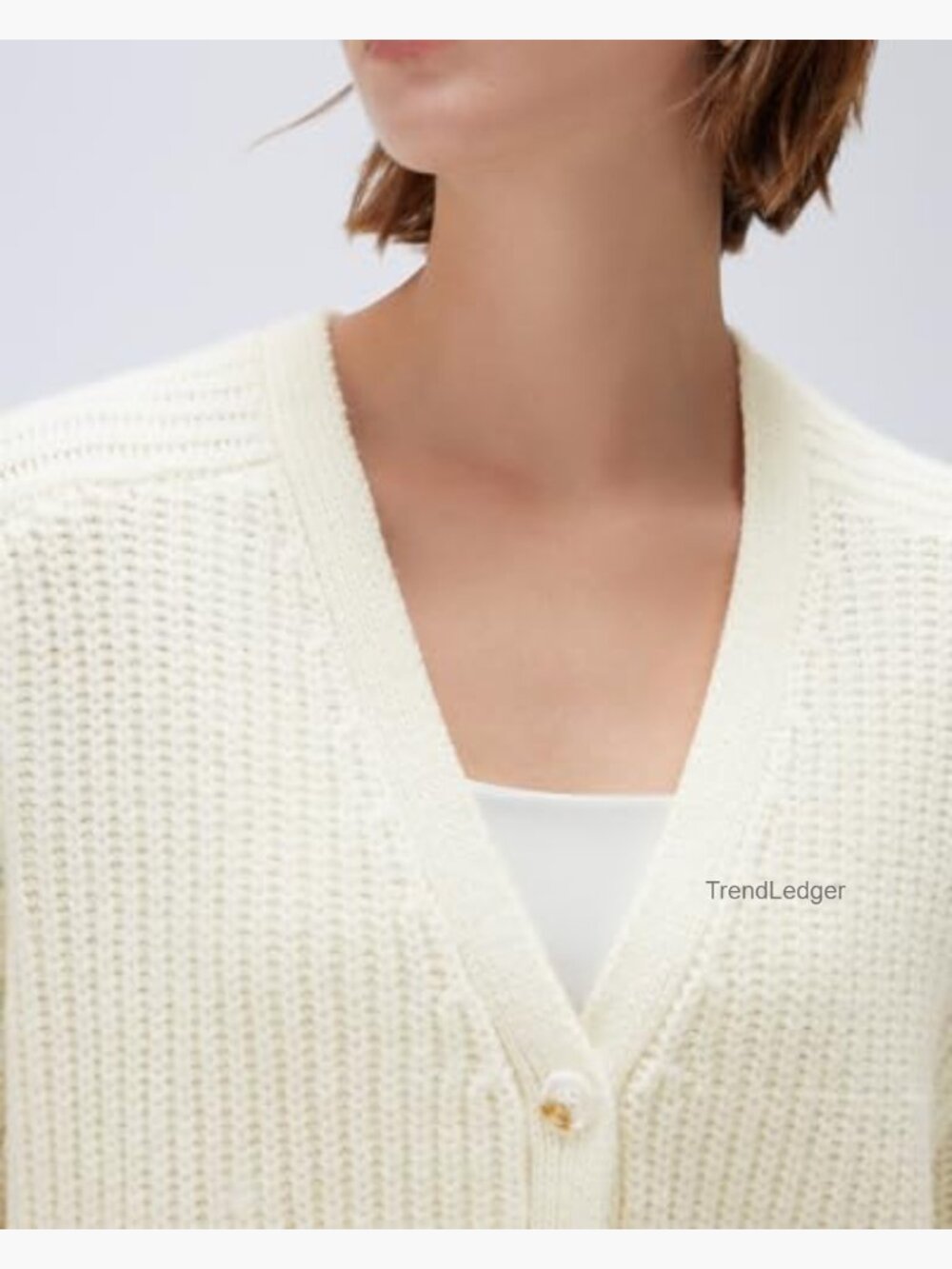 Oversized Long Sleeve V-Neck Cardigan Sweater, 12% Wool Blend, Loose Fit - Picture 4 of 7